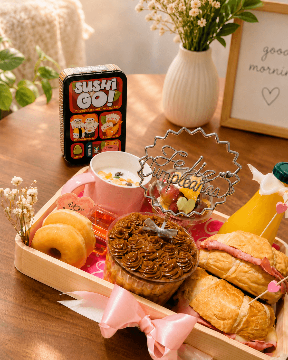 Desayuno con juego de mesa